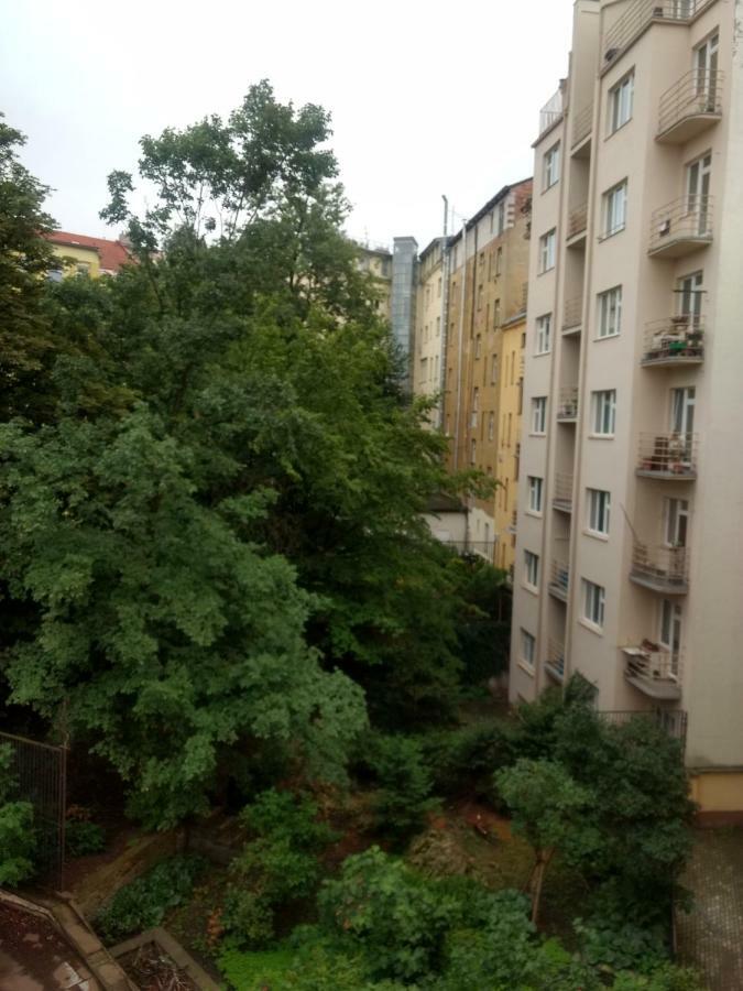 Albergue Irmas Praga Exterior foto